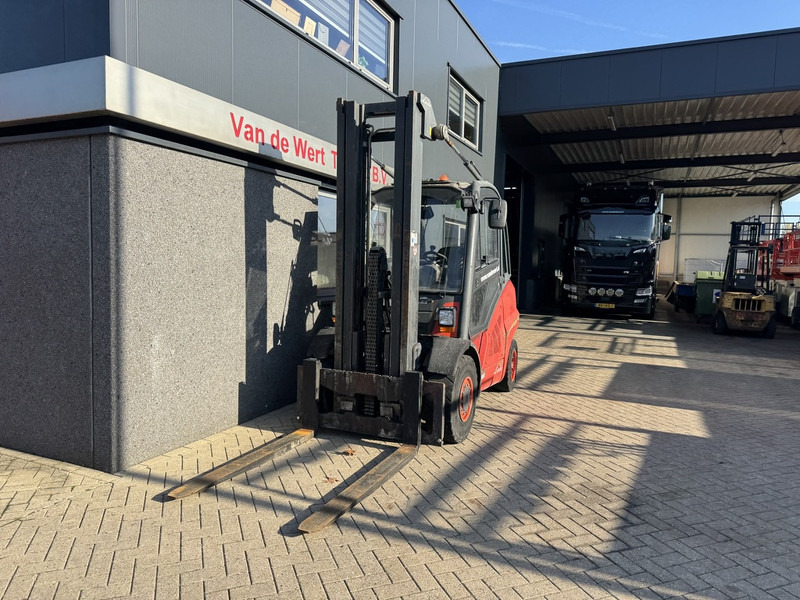 Linde H50D Triplo 580 Freelift / 3e / 4e Functie VW Diesel 2007 - Forklift diesel: gambar 3 Linde H50D Triplo 580 Freelift / 3e / 4e Functie VW Diesel 2007 - Forklift diesel: gambar 3