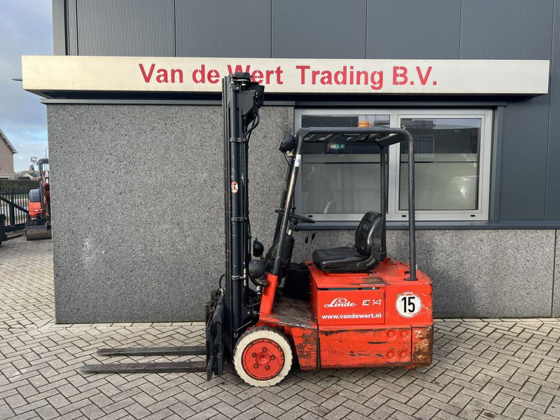Linde e14 Heftruck Linde E14 Triplo 550 Freelift/Sideshift elektrisch - Forklift listrik: gambar 1 Linde e14 Heftruck Linde E14 Triplo 550 Freelift/Sideshift elektrisch - Forklift listrik: gambar 1