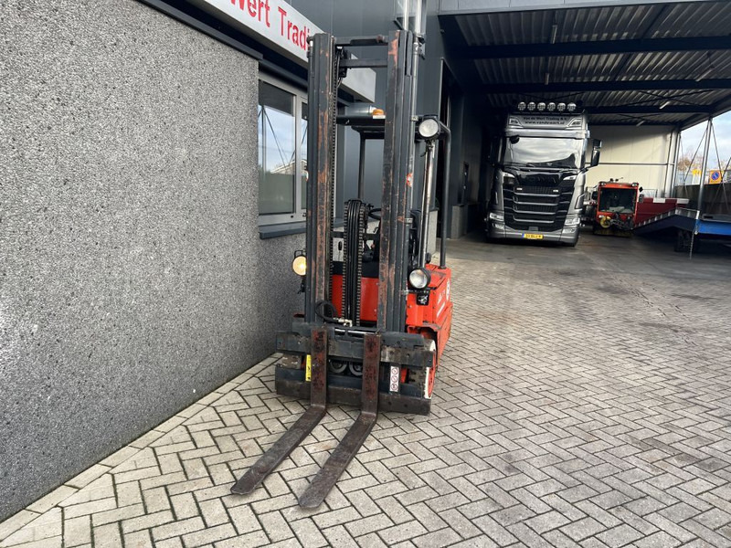 Linde e14 Heftruck Linde E14 Triplo 550 Freelift/Sideshift elektrisch - Forklift listrik: gambar 5 Linde e14 Heftruck Linde E14 Triplo 550 Freelift/Sideshift elektrisch - Forklift listrik: gambar 5
