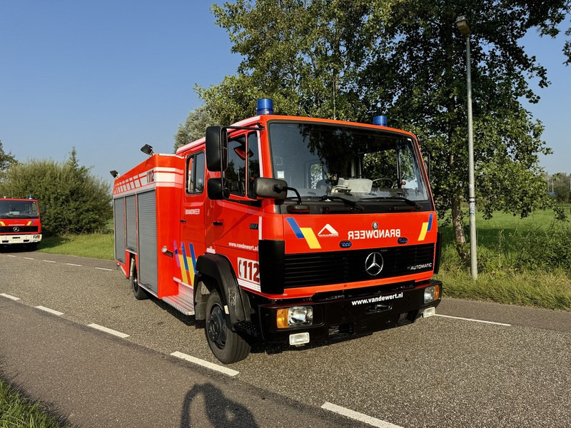 Mercedes-Benz 817 - Truk pemadam kebakaran: gambar 2 Mercedes-Benz 817 - Truk pemadam kebakaran: gambar 2