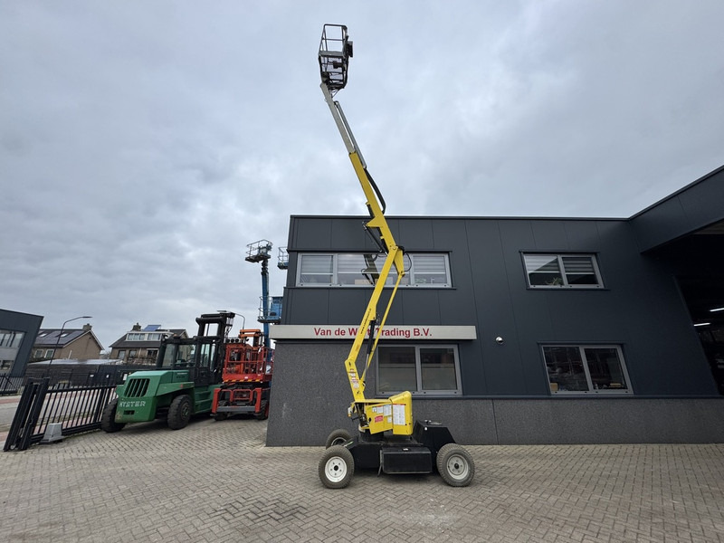 Boom artikulasi Niftylift HR12NDE Knikarmhoogwerker / Arbeitsbuhne HYBRIDE Kubota diesel 4x2 2014: gambar 6 Boom artikulasi Niftylift HR12NDE Knikarmhoogwerker / Arbeitsbuhne HYBRIDE Kubota diesel 4x2 2014: gambar 6