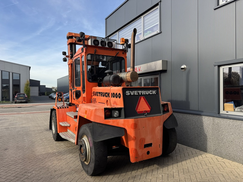Svetruck 1060-30 Duplo 500 Sideshift / Vorkversteller Volvo Penta TWD360VE 6 Cilinder Diesel 2001 - Forklift diesel: gambar 4 Svetruck 1060-30 Duplo 500 Sideshift / Vorkversteller Volvo Penta TWD360VE 6 Cilinder Diesel 2001 - Forklift diesel: gambar 4