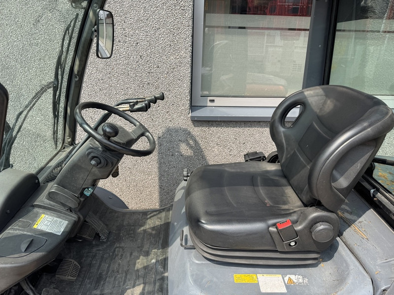 Forklift diesel Toyota 02-8 FDF 30: gambar 11 Forklift diesel Toyota 02-8 FDF 30: gambar 11