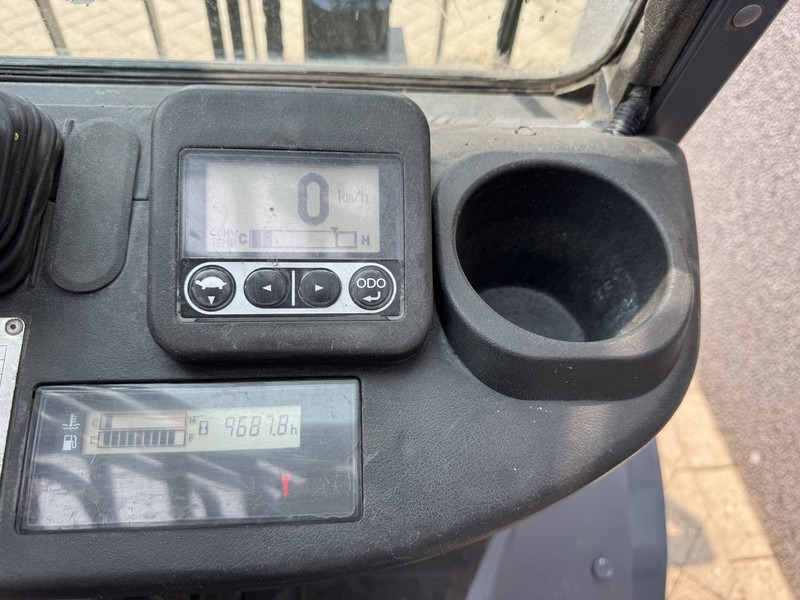 Forklift diesel Toyota 02-8 FDF 30: gambar 14 Forklift diesel Toyota 02-8 FDF 30: gambar 14