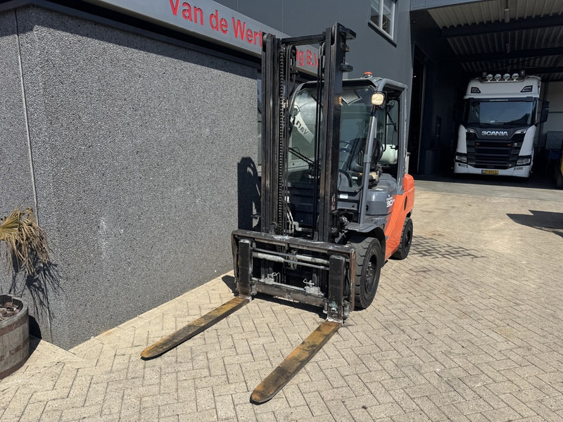 Toyota 02-8FGF30 - Forklift LPG: gambar 4 Toyota 02-8FGF30 - Forklift LPG: gambar 4