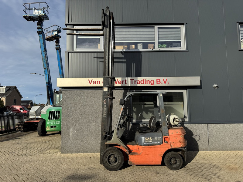Toyota 42-7FGF25 duplo 400 3e / 4e Functie LPG 2001 - Forklift LPG: gambar 5 Toyota 42-7FGF25 duplo 400 3e / 4e Functie LPG 2001 - Forklift LPG: gambar 5