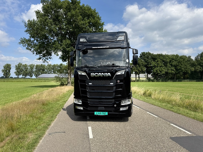 Scania S520 V8 4x2 Full Air - Automaat - Retarder - Euro 6 - I Park Cool - 2018 - TUV 02-2026 - Tractor head: gambar 3 Scania S520 V8 4x2 Full Air - Automaat - Retarder - Euro 6 - I Park Cool - 2018 - TUV 02-2026 - Tractor head: gambar 3