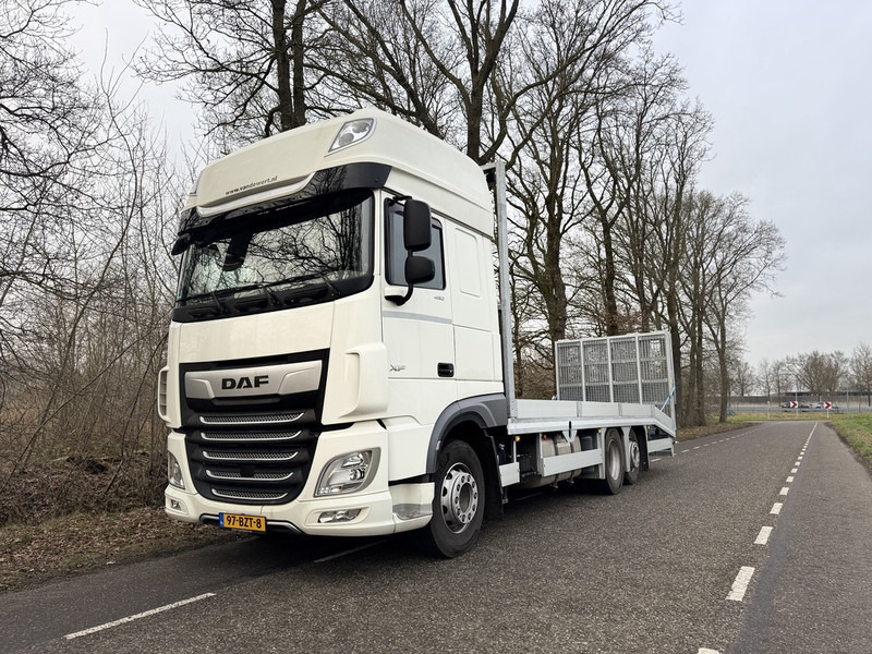 Van pengiriman DAF XF 480: gambar 1
