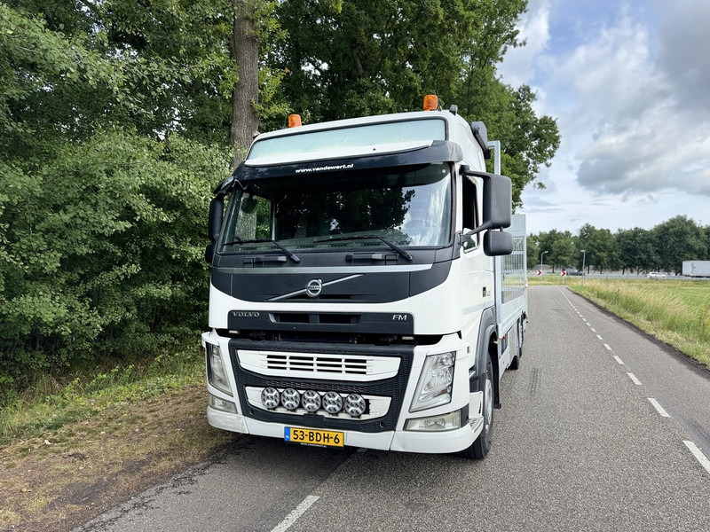 Volvo FM 420 6X2 Machine Transporter / Oprij Vrachtwagen 2013 / EURO 6 / 550DKM / APK 7-26 / Steering Wheel - Truk pengangkut mobil: gambar 4 Volvo FM 420 6X2 Machine Transporter / Oprij Vrachtwagen 2013 / EURO 6 / 550DKM / APK 7-26 / Steering Wheel - Truk pengangkut mobil: gambar 4