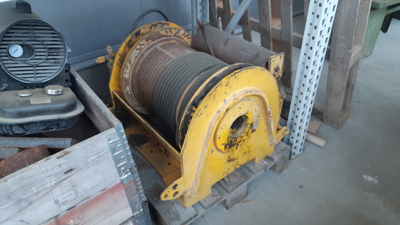 Zollern Winde ZHP 4.22 EG - Mesin derek untuk Anjungan pengeboran: gambar 2 Zollern Winde ZHP 4.22 EG - Mesin derek untuk Anjungan pengeboran: gambar 2