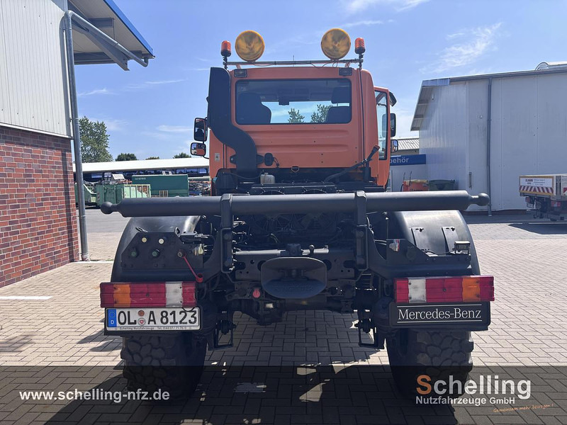 Mercedes-Benz U500 - Truk: gambar 4 Mercedes-Benz U500 - Truk: gambar 4