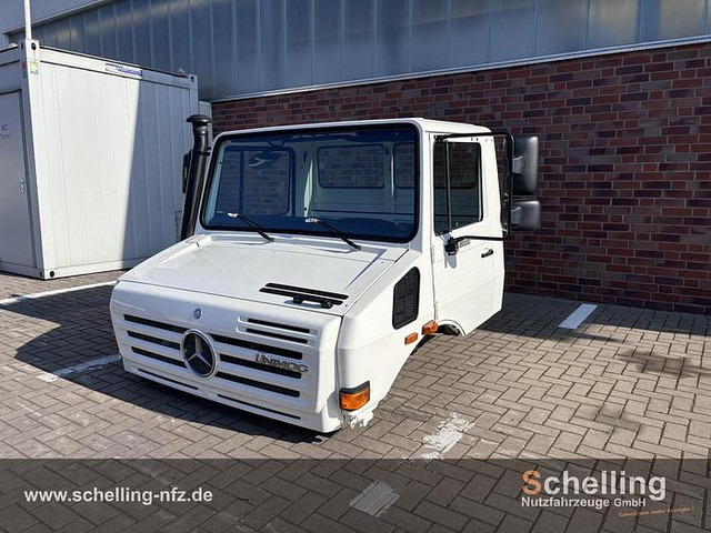 Mercedes-Benz Unimog UHN - Truk: gambar 1 Mercedes-Benz Unimog UHN - Truk: gambar 1