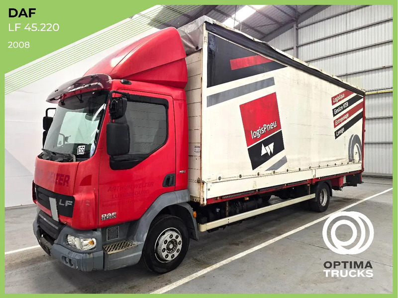 DAF LF 45 220 / EURO 5 / AIRCO / MANUEL / DHOLLANDIA 2000kg - Truk dengan terpal samping: gambar 1 DAF LF 45 220 / EURO 5 / AIRCO / MANUEL / DHOLLANDIA 2000kg - Truk dengan terpal samping: gambar 1
