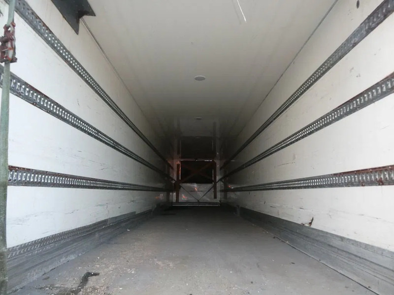 Semi-trailer kotak tertutup Fruehauf ONCRK 39-327 / DHOLLANDIA 2000kg: gambar 6