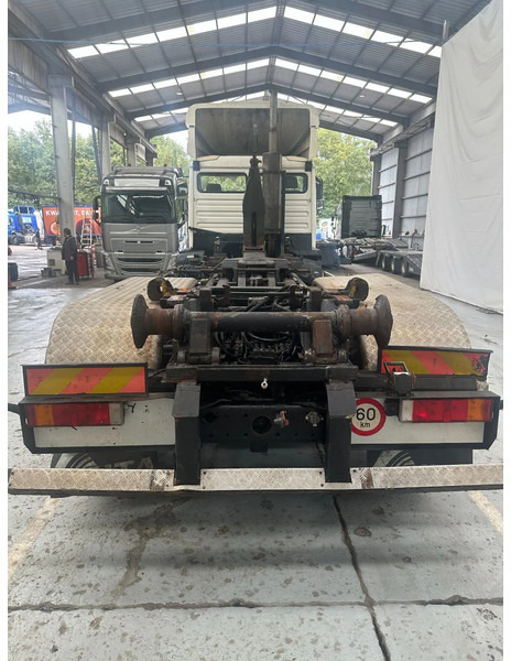 MAN 26 343 6x2 - Hook lift: gambar 3 MAN 26 343 6x2 - Hook lift: gambar 3