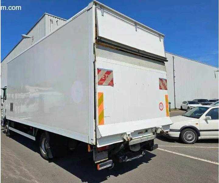 MAN TGL 8.180 met/avec/mit RINGFEDER / 203527 km - Truk box: gambar 5 MAN TGL 8.180 met/avec/mit RINGFEDER / 203527 km - Truk box: gambar 5