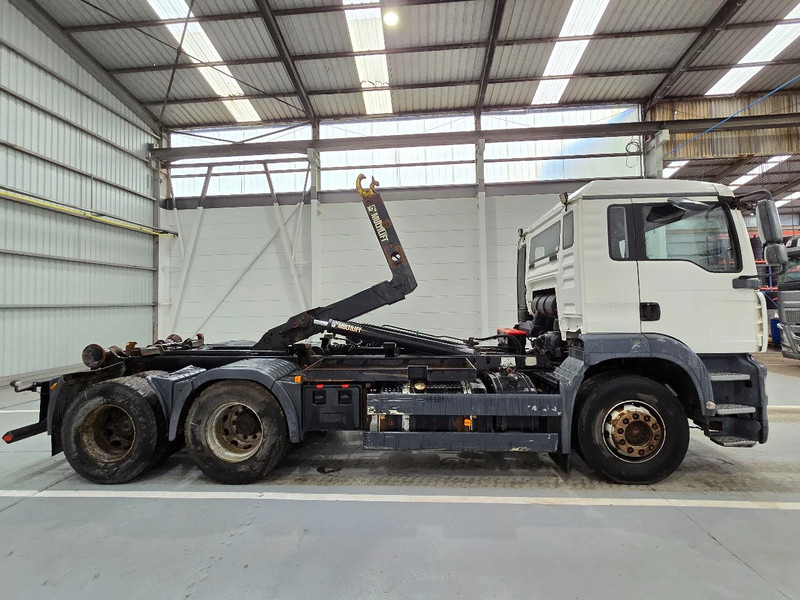 MAN TGS 28.360 6x2 / AIRCO / LIFTAS - Hook lift: gambar 3 MAN TGS 28.360 6x2 / AIRCO / LIFTAS - Hook lift: gambar 3