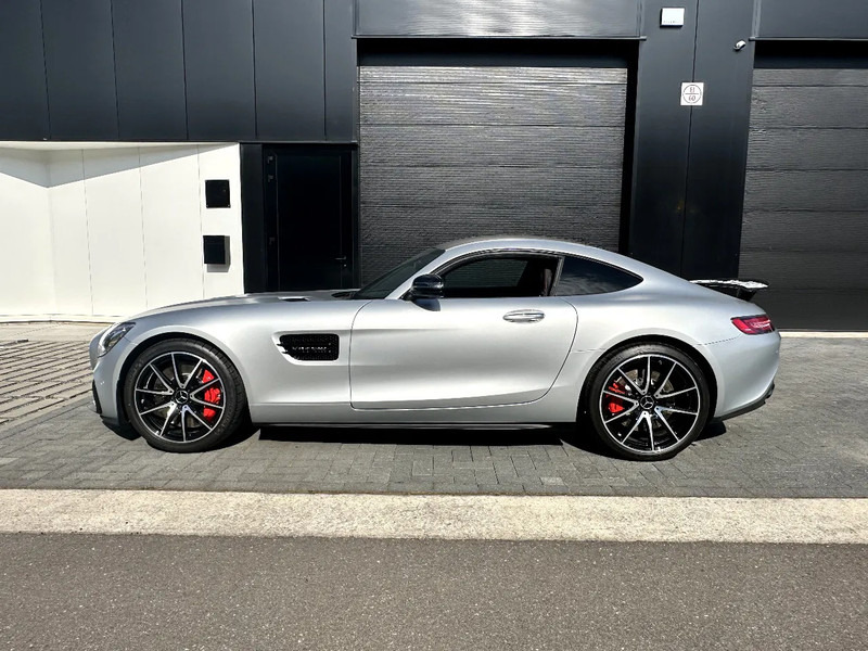 Mercedes-Benz AMG GT S / V8 4.0 L Biturbo (M178) - Mobil: gambar 3 Mercedes-Benz AMG GT S / V8 4.0 L Biturbo (M178) - Mobil: gambar 3
