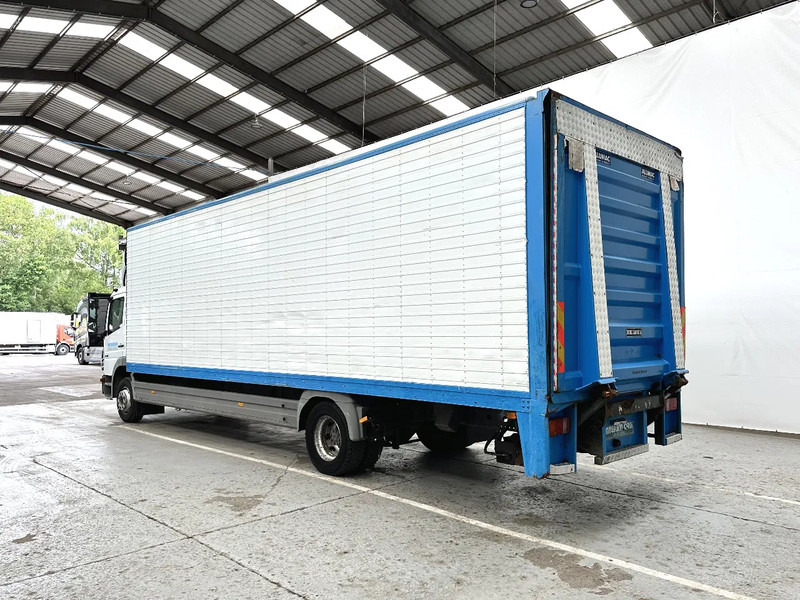 Mercedes-Benz Atego 1218 SIDE DOOR / LIFT / LAMMES - LAMMES / BLATT - BLATT - Truk box: gambar 3 Mercedes-Benz Atego 1218 SIDE DOOR / LIFT / LAMMES - LAMMES / BLATT - BLATT - Truk box: gambar 3
