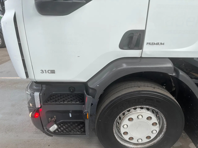 Renault Premium 310 DXI - Truk flatbed: gambar 2 Renault Premium 310 DXI - Truk flatbed: gambar 2