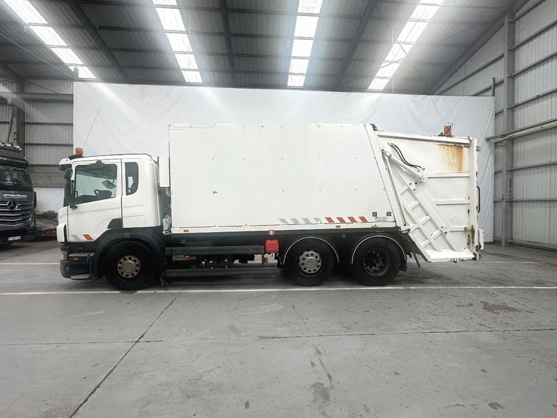 Scania P230 6X2 / Essieu relevable directionnel / Stuurbare liftas / Steerable lift axle - Truk sampah: gambar 2 Scania P230 6X2 / Essieu relevable directionnel / Stuurbare liftas / Steerable lift axle - Truk sampah: gambar 2