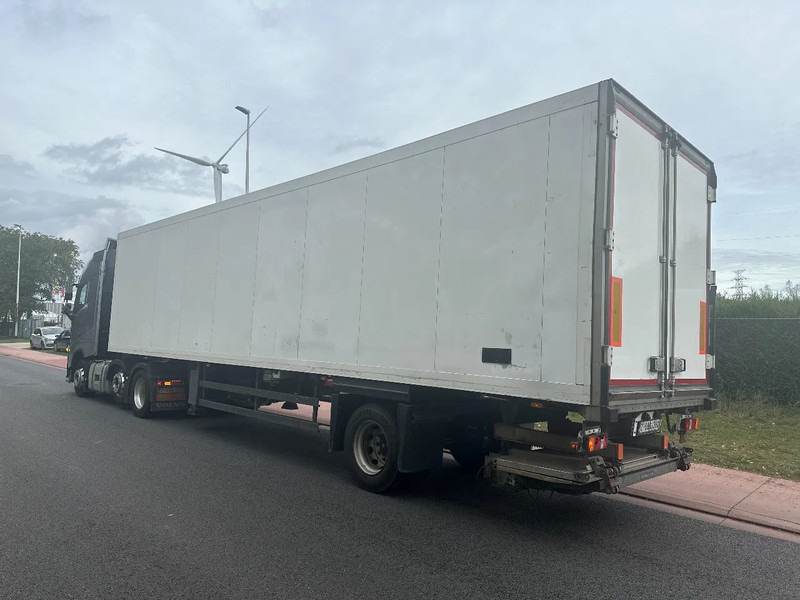 Schmitz Cargobull J2 / 3 CITYTRAILOR / MULTITEMPERATUUR / 3 STUKS -PIECES -STUCK - Semi-trailer berpendingin: gambar 3 Schmitz Cargobull J2 / 3 CITYTRAILOR / MULTITEMPERATUUR / 3 STUKS -PIECES -STUCK - Semi-trailer berpendingin: gambar 3