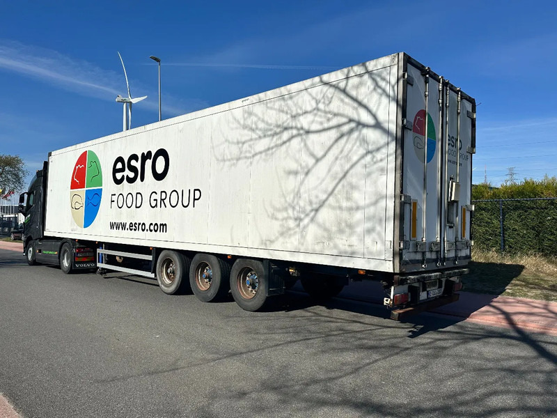 Schmitz Cargobull SK0 24 VLEESHANGWERK- RAIL DE VIANDE - MEAT HOOKS -FLEISH BAHNEN - Semi-trailer berpendingin: gambar 3 Schmitz Cargobull SK0 24 VLEESHANGWERK- RAIL DE VIANDE - MEAT HOOKS -FLEISH BAHNEN - Semi-trailer berpendingin: gambar 3