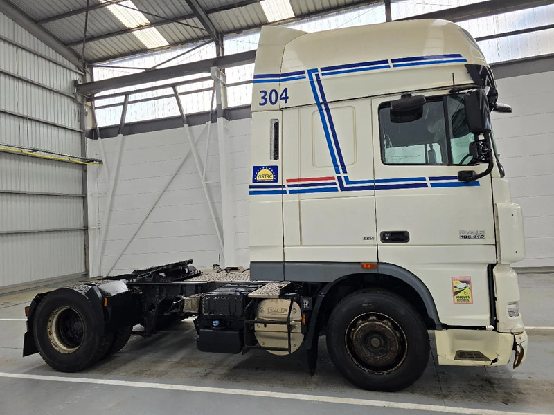 DAF XF 105.410 SUPERSPACECAB EURO 5 /AIRCO - Tractor head: gambar 4 DAF XF 105.410 SUPERSPACECAB EURO 5 /AIRCO - Tractor head: gambar 4