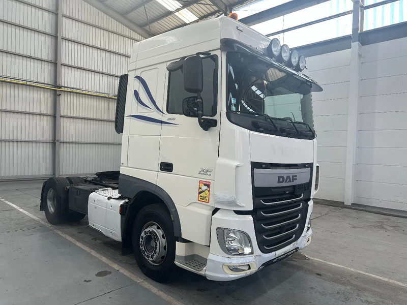 DAF XF 106.460 SPACECAB - Tractor head: gambar 5 DAF XF 106.460 SPACECAB - Tractor head: gambar 5