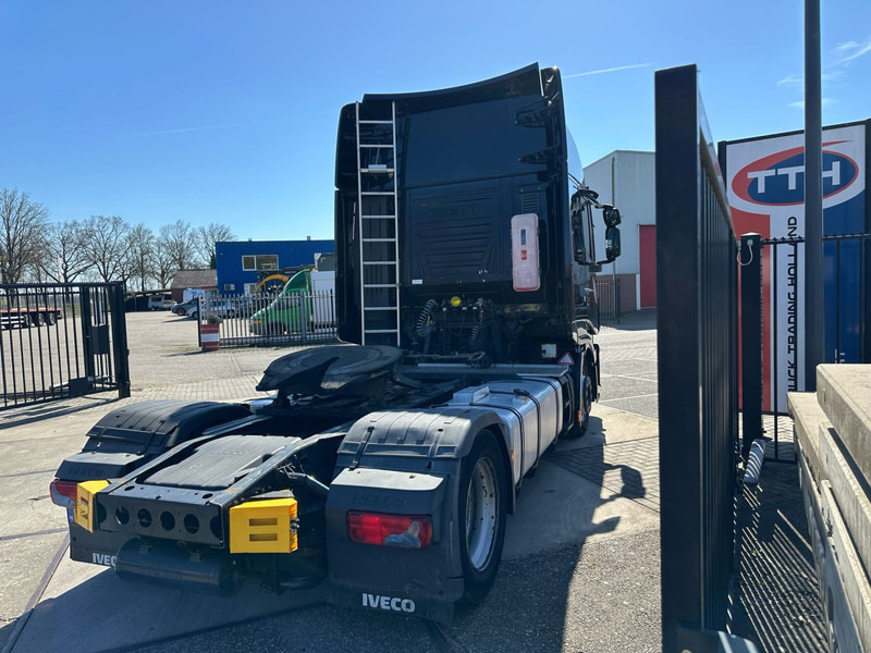 Iveco AS440S46T/FP-LT HI-WAY 2x fueltank height adjustable 5th wheel - Tractor head: gambar 5 Iveco AS440S46T/FP-LT HI-WAY 2x fueltank height adjustable 5th wheel - Tractor head: gambar 5