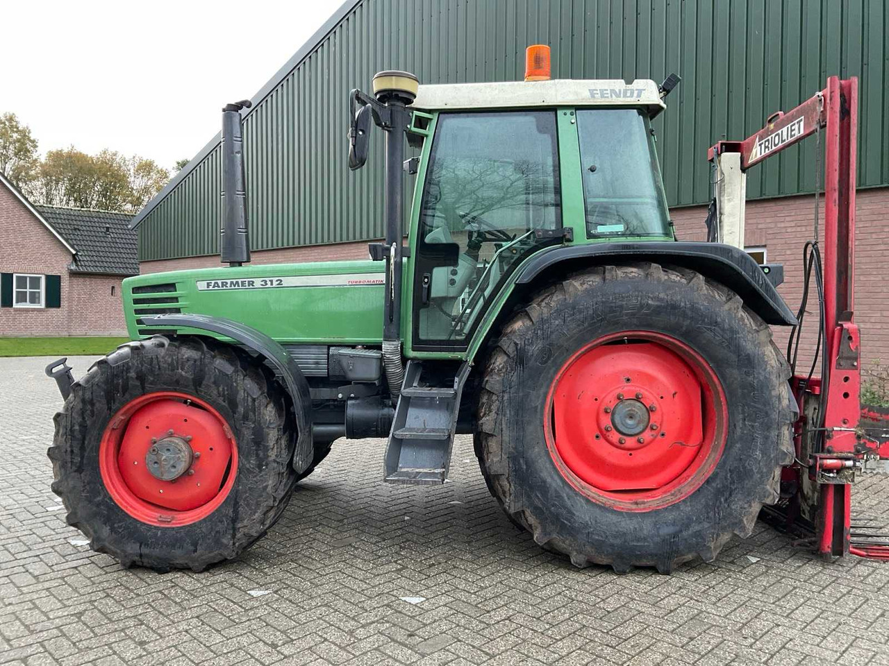 1994 FENDT FARMER 312 TURBOMATIK ALL-WHEEL DRIVE FARM TRACTOR - Traktor: gambar 2 1994 FENDT FARMER 312 TURBOMATIK ALL-WHEEL DRIVE FARM TRACTOR - Traktor: gambar 2