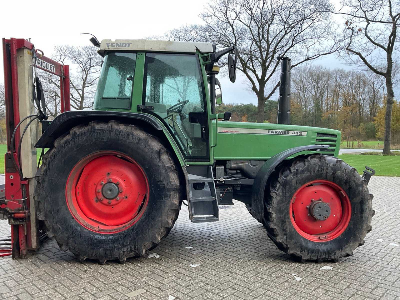 1994 FENDT FARMER 312 TURBOMATIK ALL-WHEEL DRIVE FARM TRACTOR - Traktor: gambar 5 1994 FENDT FARMER 312 TURBOMATIK ALL-WHEEL DRIVE FARM TRACTOR - Traktor: gambar 5