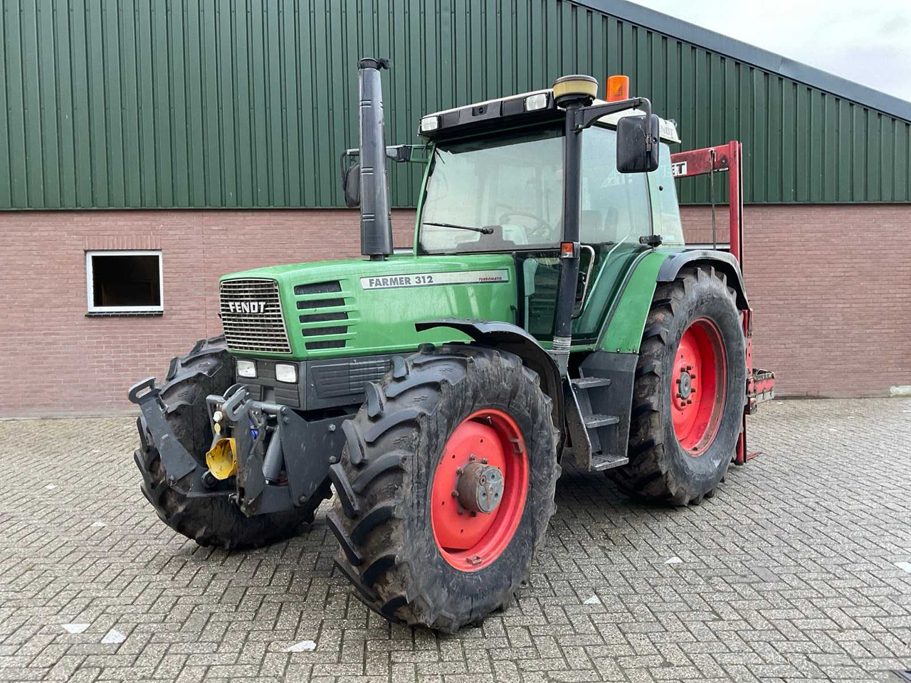 1994 FENDT FARMER 312 TURBOMATIK ALL-WHEEL DRIVE FARM TRACTOR - Traktor: gambar 1 1994 FENDT FARMER 312 TURBOMATIK ALL-WHEEL DRIVE FARM TRACTOR - Traktor: gambar 1