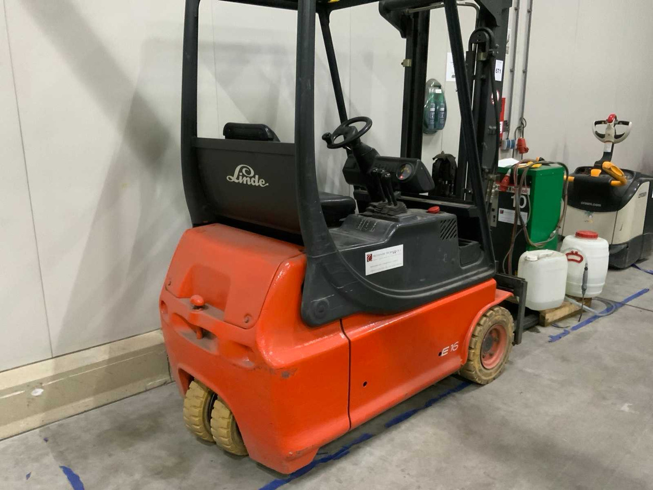1997 LINDE E16 FORKLIFT - Forklift: gambar 3 1997 LINDE E16 FORKLIFT - Forklift: gambar 3