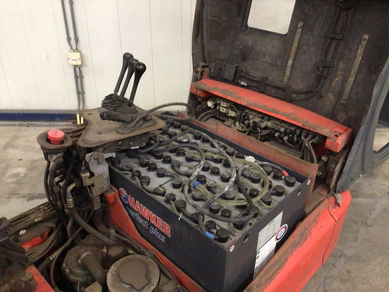 Forklift 1999 LINDE E14 FORKLIFT: gambar 11 Forklift 1999 LINDE E14 FORKLIFT: gambar 11