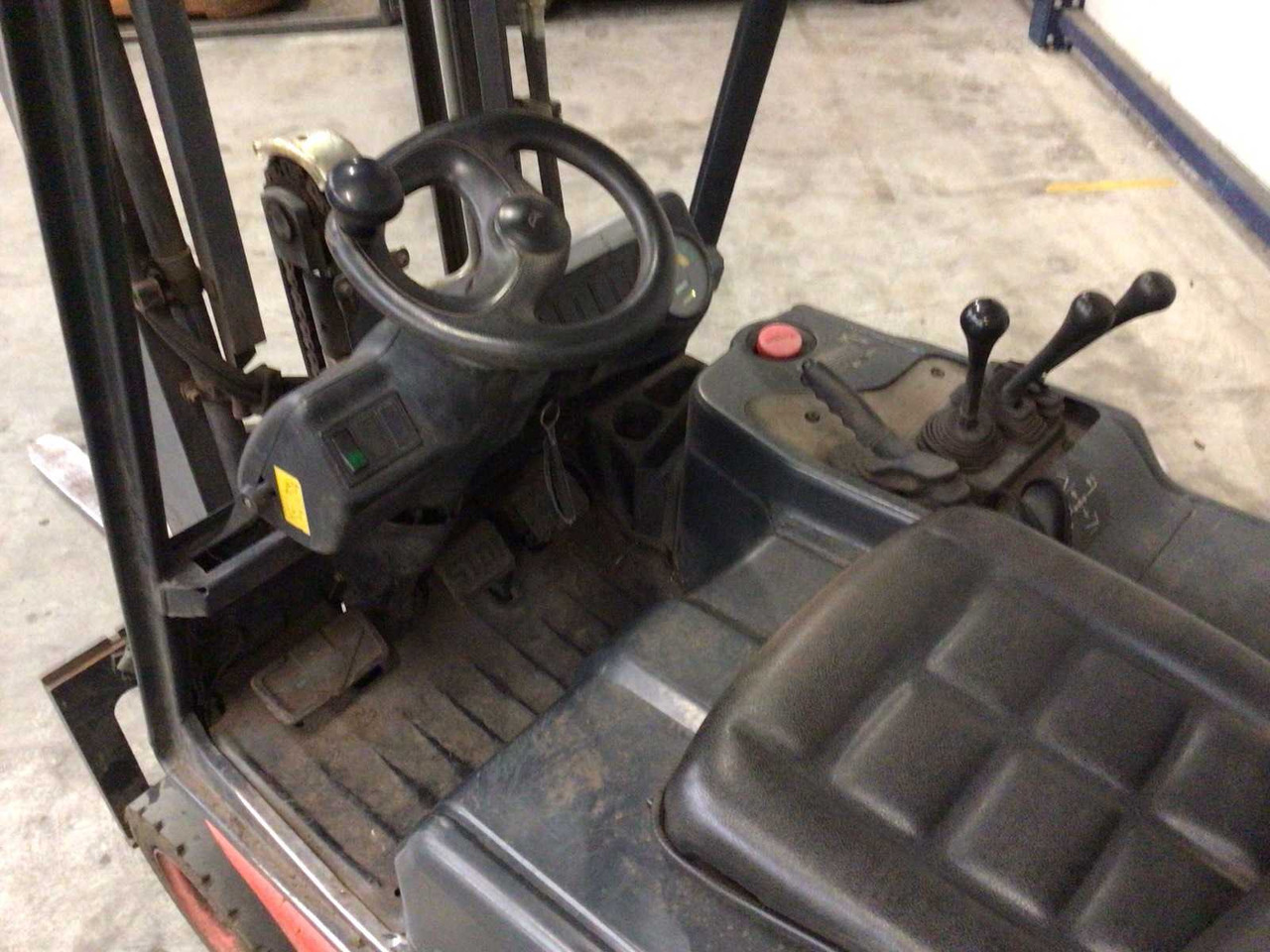 Forklift 1999 LINDE E14 FORKLIFT: gambar 10 Forklift 1999 LINDE E14 FORKLIFT: gambar 10