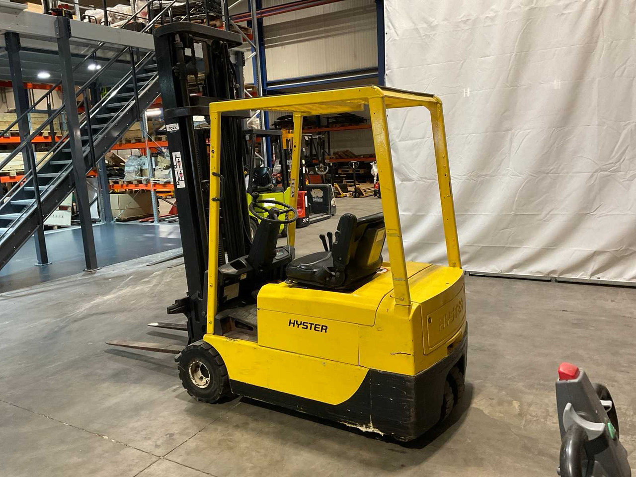 2000 HYSTER J2,00XMT FORKLIFT - Forklift: gambar 3 2000 HYSTER J2,00XMT FORKLIFT - Forklift: gambar 3