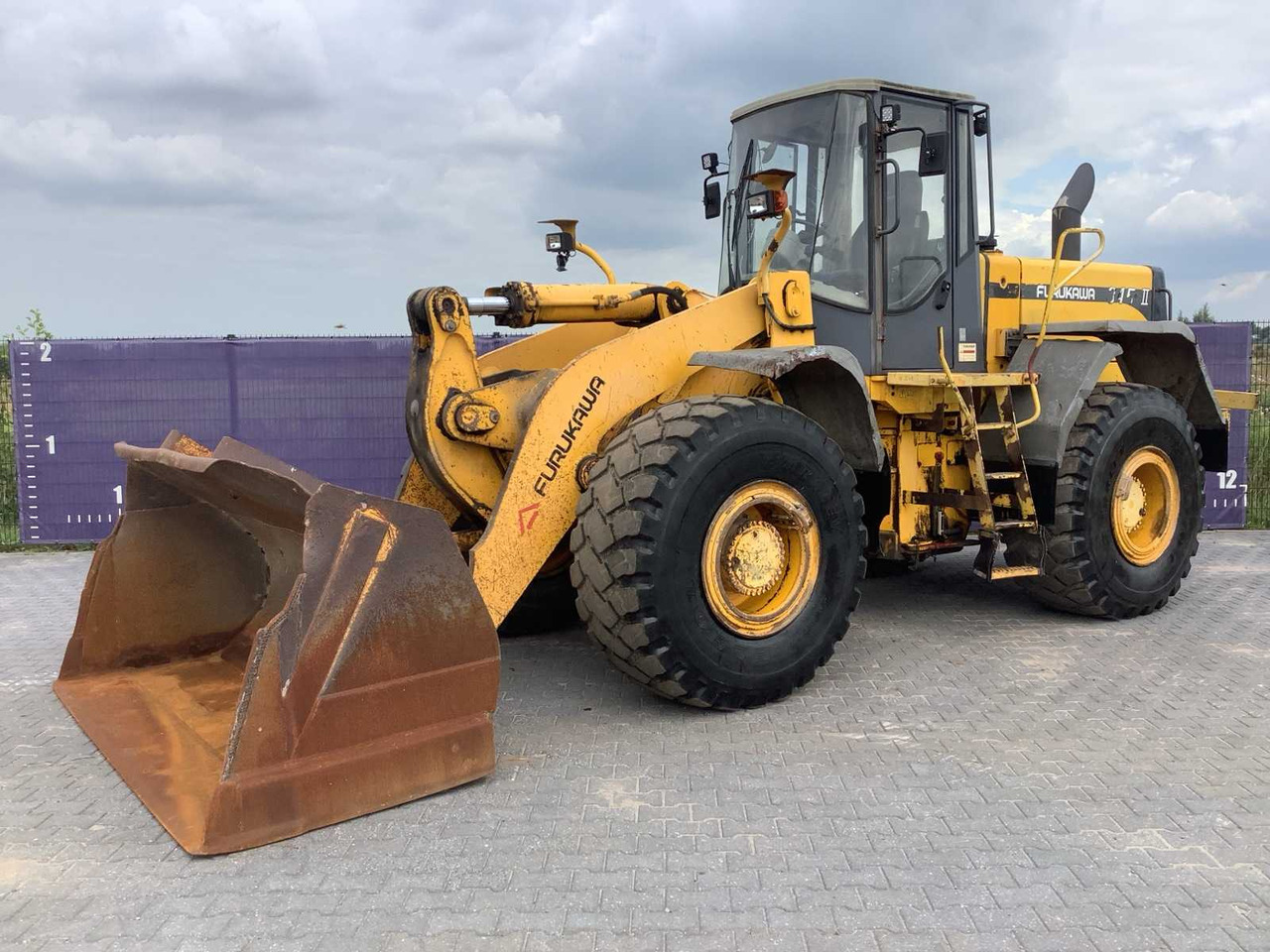 2001 - FURUKAWA - 345-II - SHOVEL/WHEEL LOADER - Wheel loader: gambar 1 2001 - FURUKAWA - 345-II - SHOVEL/WHEEL LOADER - Wheel loader: gambar 1