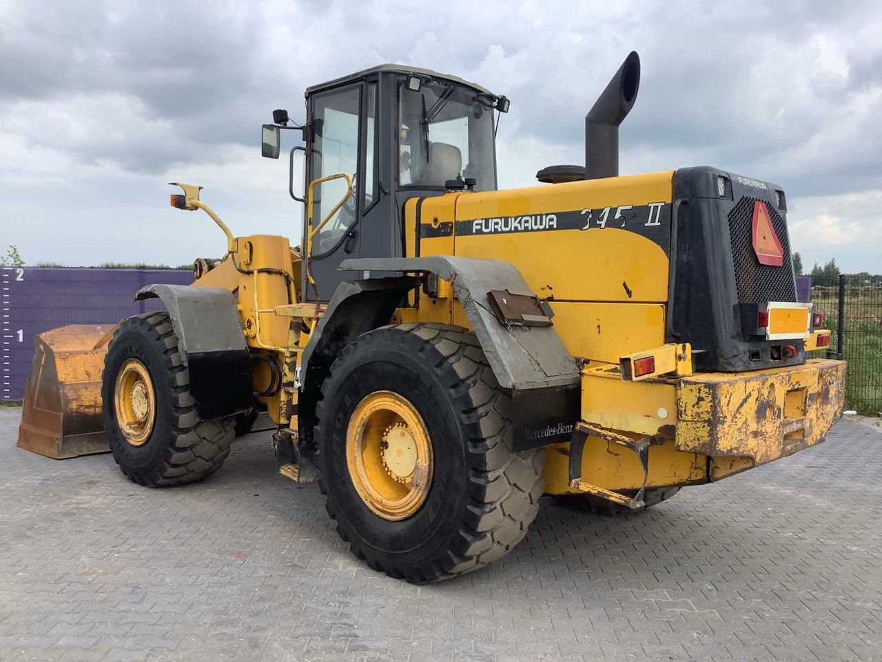 2001 - FURUKAWA - 345-II - SHOVEL/WHEEL LOADER - Wheel loader: gambar 3 2001 - FURUKAWA - 345-II - SHOVEL/WHEEL LOADER - Wheel loader: gambar 3