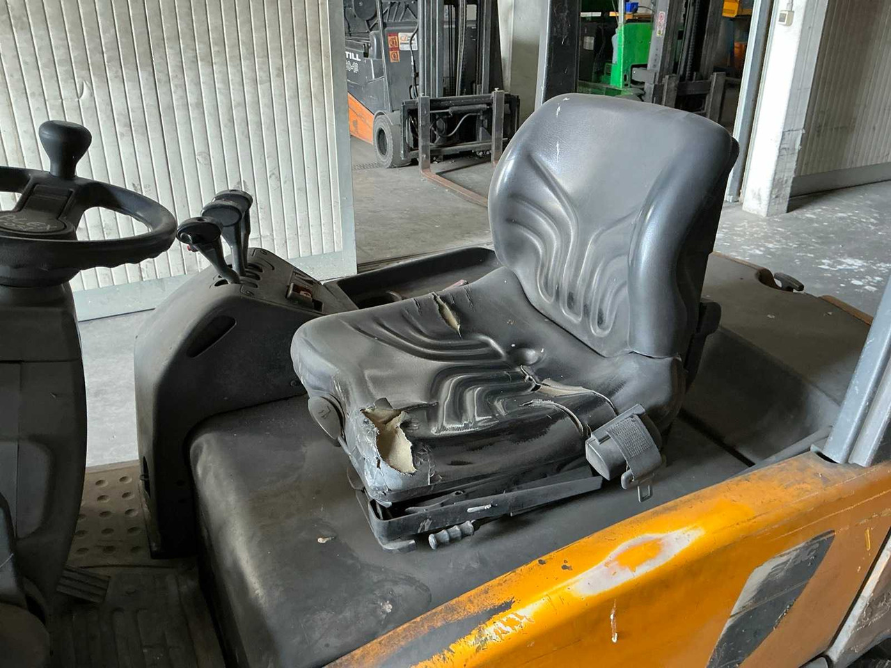 2004 - JUNGHEINRICH - EFG 318 - FORKLIFT - Forklift: gambar 5 2004 - JUNGHEINRICH - EFG 318 - FORKLIFT - Forklift: gambar 5