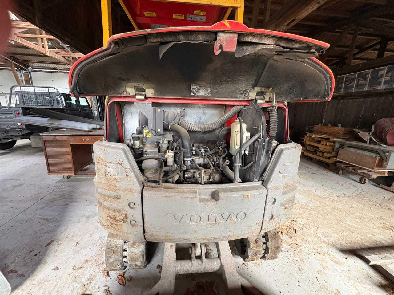 2004 VOLVO EC27C CRAWLER EXCAVATOR - Ekskavator: gambar 5 2004 VOLVO EC27C CRAWLER EXCAVATOR - Ekskavator: gambar 5