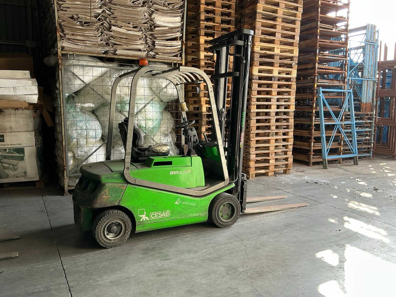 2005 - CESAB BLITZ - 418 - FORKLIFT - Forklift: gambar 2 2005 - CESAB BLITZ - 418 - FORKLIFT - Forklift: gambar 2