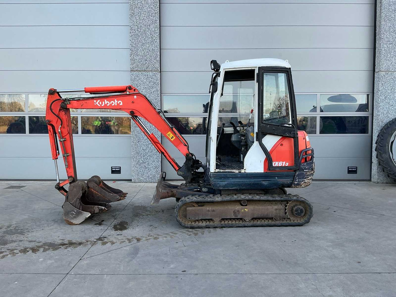 2010 KUBOTA KX61-3 MINI EXCAVATOR - Ekskavator: gambar 2 2010 KUBOTA KX61-3 MINI EXCAVATOR - Ekskavator: gambar 2