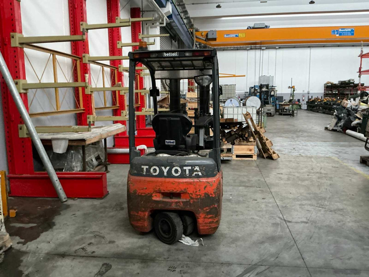 2010 TOYOTA 8FBET16 FORKLIFT - Forklift: gambar 4 2010 TOYOTA 8FBET16 FORKLIFT - Forklift: gambar 4