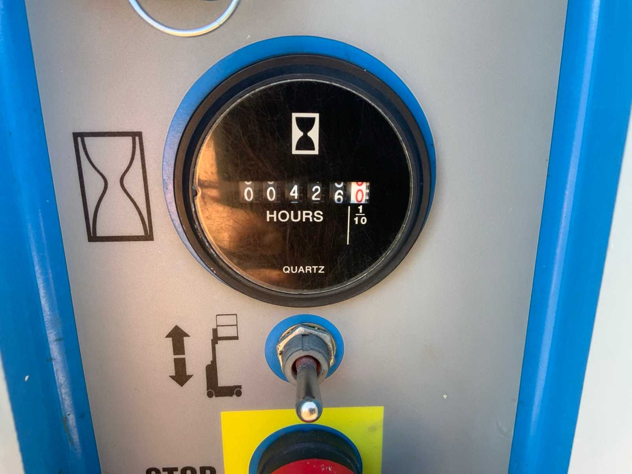 Platform pengangkat 2011 GENIE GRC-12 AERIAL PLATFORM / PASSENGER LIFT: gambar 14