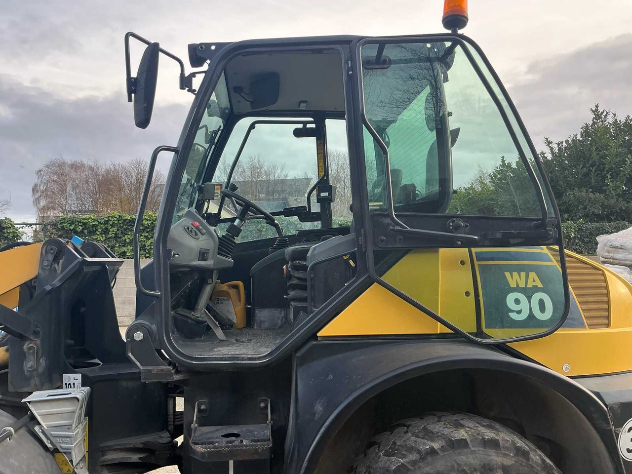 2011 KOMATSU FASTRAC WA90 SHOVEL - Wheel loader: gambar 1 2011 KOMATSU FASTRAC WA90 SHOVEL - Wheel loader: gambar 1