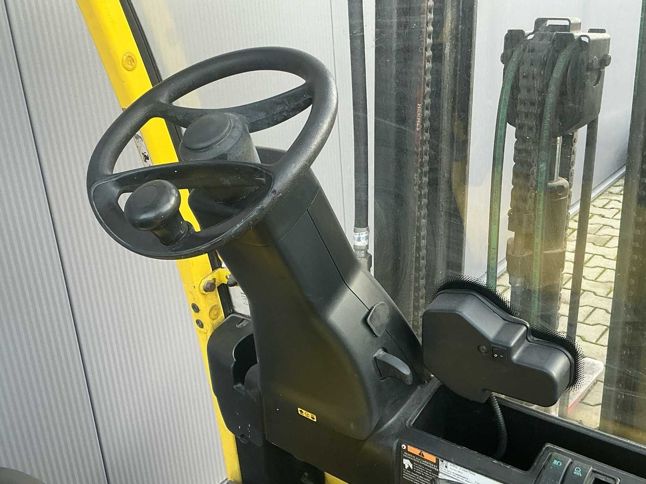 Forklift 2012 HYSTER J1.6XNT SWB FORKLIFT: gambar 12 Forklift 2012 HYSTER J1.6XNT SWB FORKLIFT: gambar 12