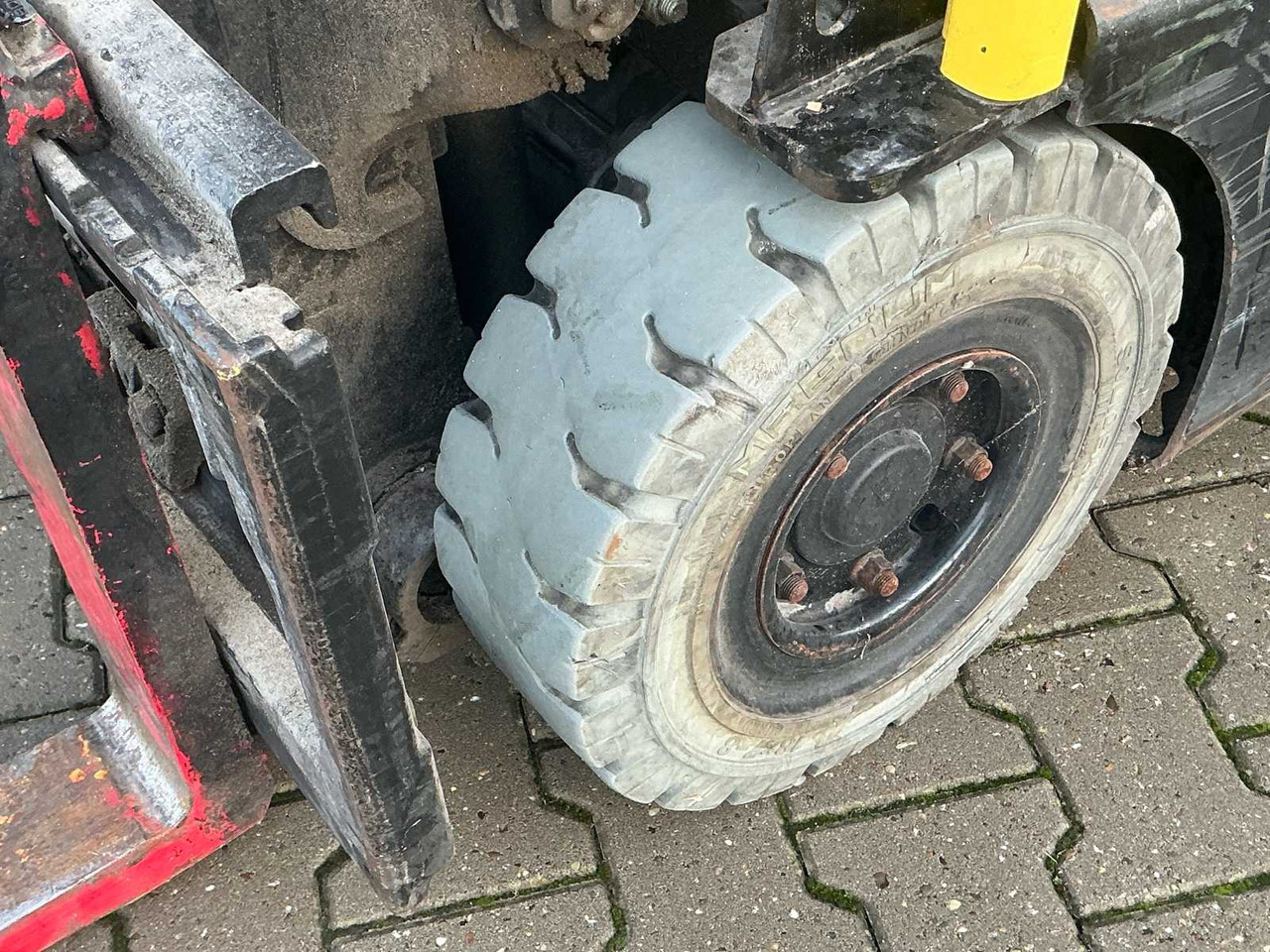 Forklift 2012 HYSTER J1.6XNT SWB FORKLIFT: gambar 33 Forklift 2012 HYSTER J1.6XNT SWB FORKLIFT: gambar 33