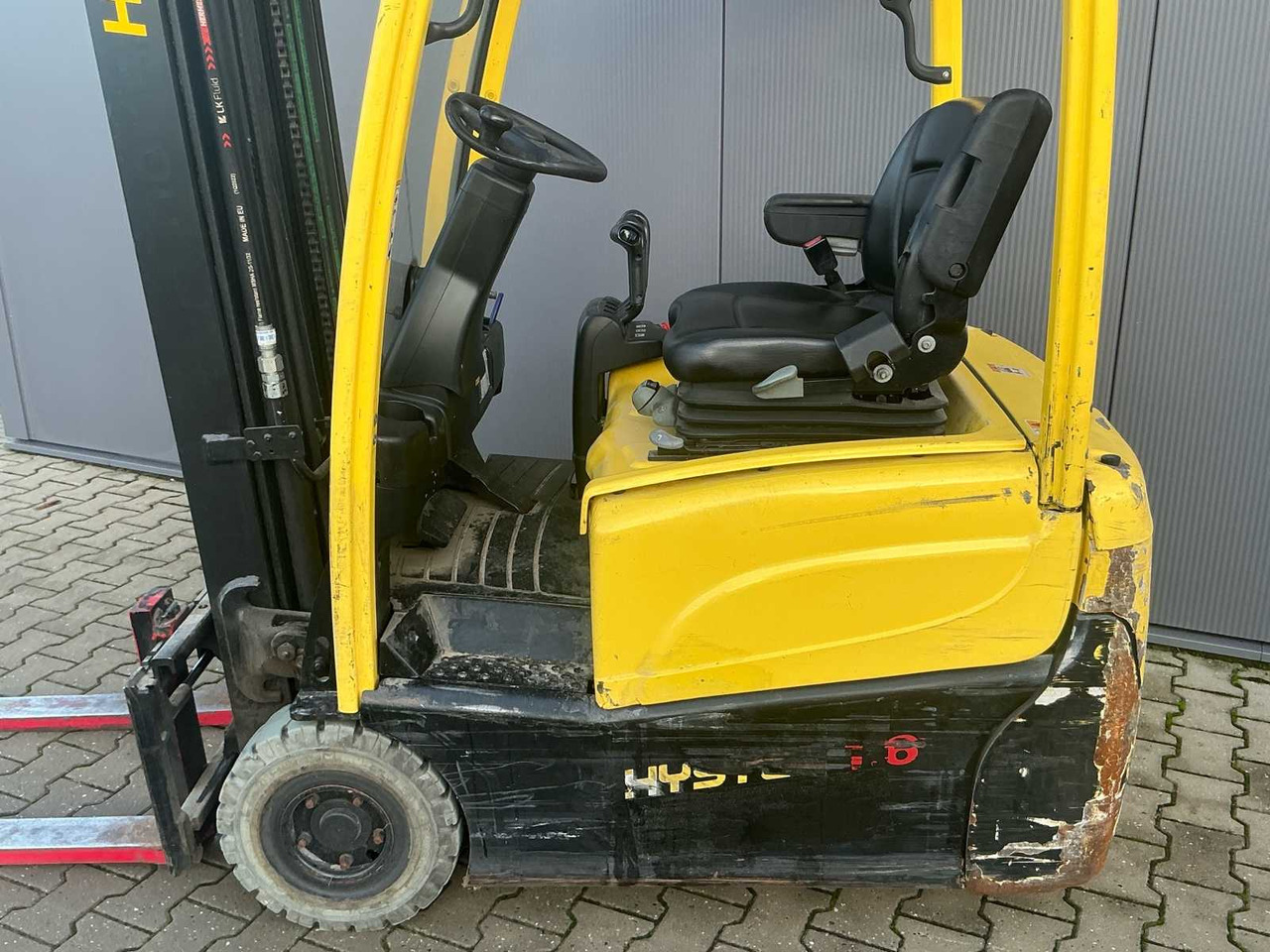 Forklift 2012 HYSTER J1.6XNT SWB FORKLIFT: gambar 22 Forklift 2012 HYSTER J1.6XNT SWB FORKLIFT: gambar 22