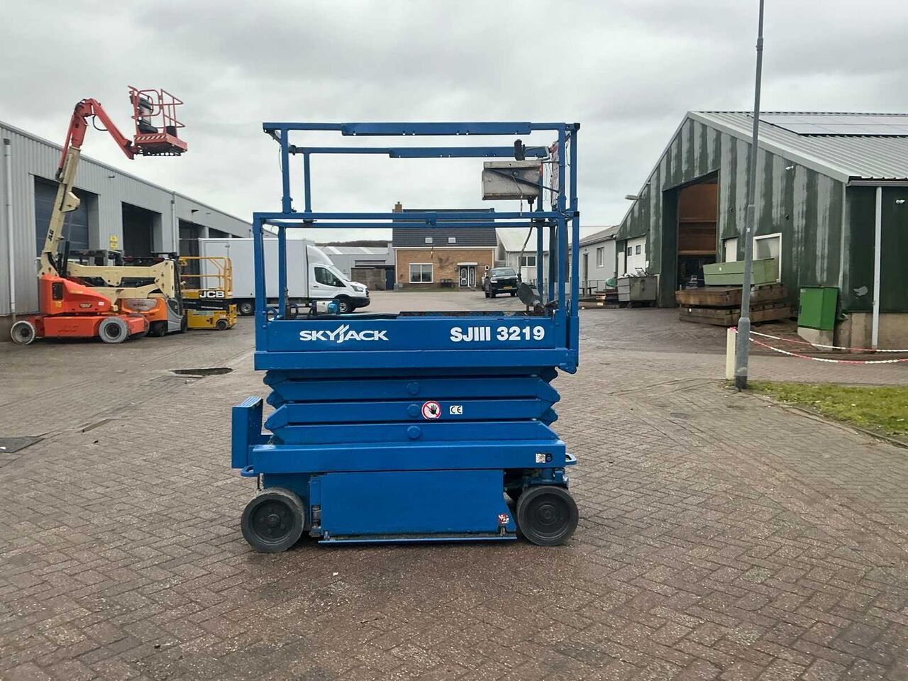 2012 SKYJACK SJIII3219 AERIAL PLATFORM - Platform pengangkat: gambar 3 2012 SKYJACK SJIII3219 AERIAL PLATFORM - Platform pengangkat: gambar 3